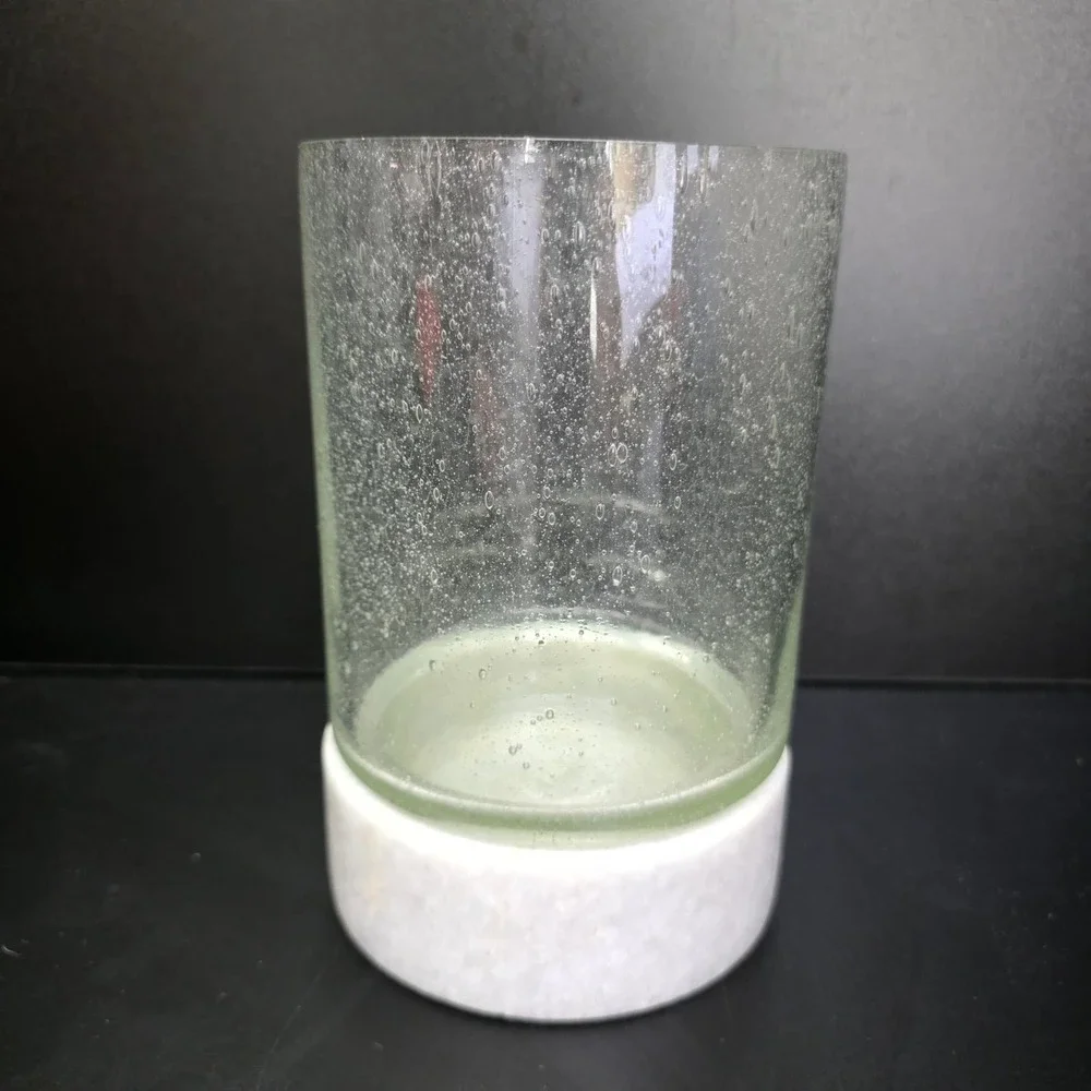 Hurricane Vase 7.5